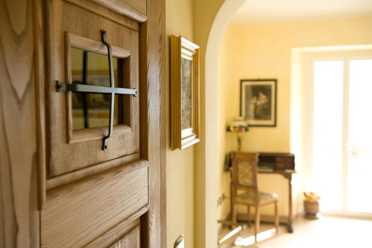 B&B Il Grappolo Bianzone Luaran gambar
