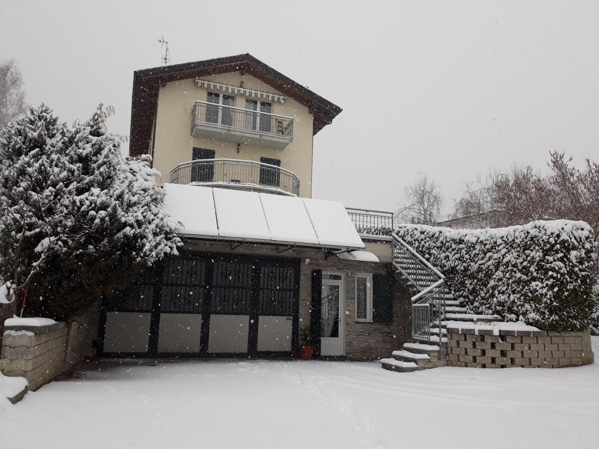 B&B Il Grappolo Bianzone Luaran gambar
