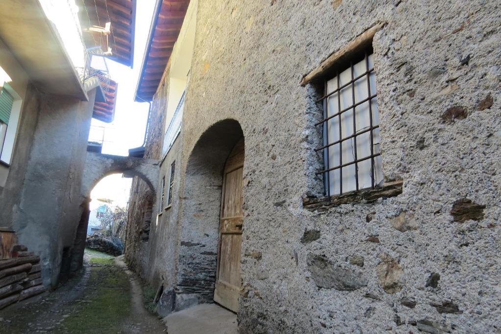B&B Il Grappolo Bianzone Luaran gambar
